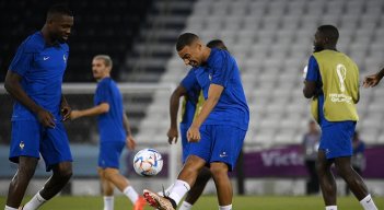 Kilyan Mbappé el arma fuerte de Francia en el ataque para vulnerar la defensa senegelasa.