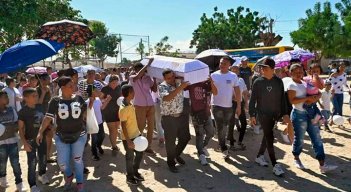 Enveneno a sus hijastros en el Atlántico