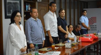 En la foto, de izquierda a derecha: Rocío Romero, Gonzalo Medina, Hernando Andrés Acevedo, Diego Andrés Tristancho y Miguel Bayona./ Foto cortesía