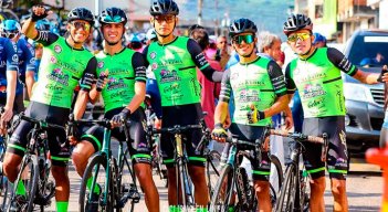Team Saavedra en la Vuelta al Táchira 2023.