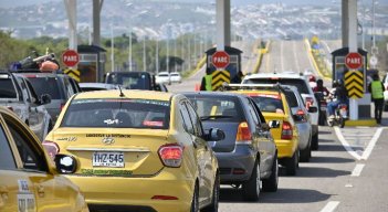 Se definirá la suerte del paso vehicular fronterizo