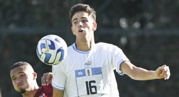 Facundo González, jugador de la selección uruguaya Sub-20 de fútbol.