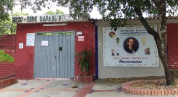 Comunidad educativa denuncia fallas estructurales en colegio
