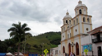 Chinácota recibe cada fin de semana más de 20.000 visitantes, según el alcalde  José Luis Duarte. Foto Archivo La Opinión
