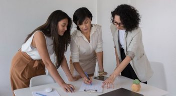 Mujeres lideran creación de empresas en Colombia