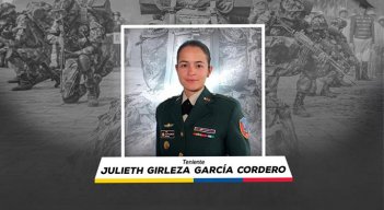 Teniente Julieth García 
