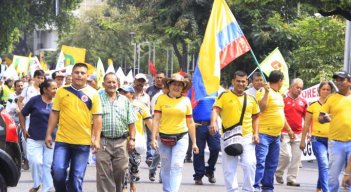 Dos marchas se cumplen hoy por el Día Internacional del Trabajo/Foto archivo