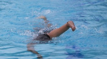 Aprender los movimientos es clave para llevar un nado sostenido.