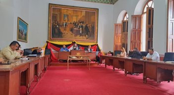 En el Consejo Legislativo del Táchira revisarán cuatro artículos de la Ley del Sistema de Tributos. Foto Anggy Polanco / La Opinión  