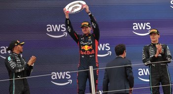 Max Verstappen de nuevo demostró porque es el mejor piloto del mundo.