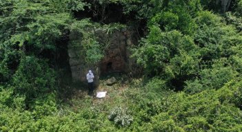 La Unidad de Búsqueda de Personas Dadas por Desaparecidas encontró estructuras óseas y otros elementos en el área de Juan Frío./Foto cortesía para La Opinión