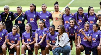La selección femenina de Brasil se despidió con un amistoso antes de afrontar el Mundial de Nueva Zelanda y Australia.