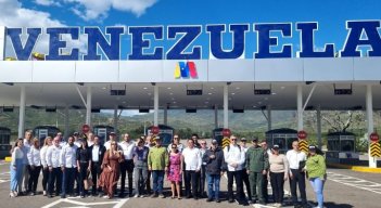 Durante dos días, delegados de los gobiernos de Colombia y Venezuela trabajaron en Tienditas en el acuerdo de cooperación./ Foto cortesía