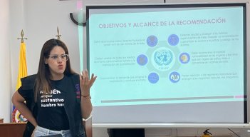 Alejandra Vera, directora de la Corporación Mujer Denuncia y Muévete 