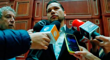 Presidente de la Cámara, Andrés Calle. 