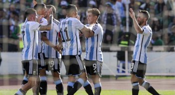 Ángel Di María (11), una de las bajas sensibles en la selección de Argentina para las eliminatorias.