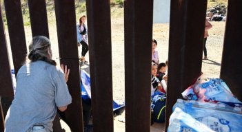 Migrantes en la frontera México con Estados Unidos.