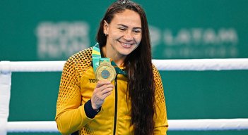 Yeni Arias, boxeadora colombiana. 