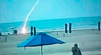 Una turista murió en playa de Cartagena después de que le cayera un rayo