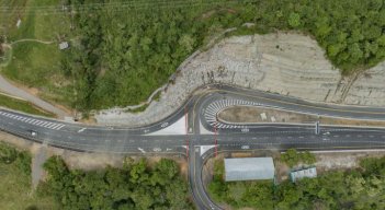 Aunque se esperaba que el proyecto de la doble calzada 4G Pamplona – Cúcuta se entregara en diciembre de este año, los tiempos no alcanzaron.  Así lo conoció La Opinión luego de consultar con el Concesionario Unión Vial Río Pamplonita, que ejecuta el proyecto, al señalar que, aunque las Unidades Funcionales (UF) que faltaban por entregar se terminaron a tiempo, están a la espera de que la Agencia Nacional de Infraestructura (ANI) finalice los procesos de revisión de las obras.  Frente a la UF 3 (Pamplonita-