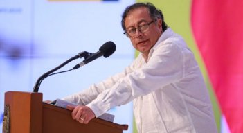 Petro advierte un golpe de estado en Guatemala  y urge acción de la OEA