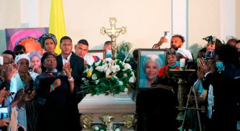 Homenaje a Piedad Córdoba