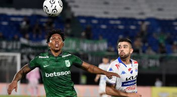 Atlético Nacional vs. Nacional de Paraguay. 