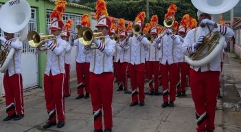 La banda show del Colgesan lleva más de 45 años de experiencia representando al departamento en múltiples concursos a nivel a nacional./ Foto: Cortesía