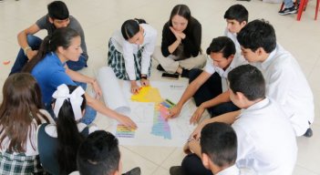 Los niños, niñas y jóvenes participarán activamente en la construcción del Plan de Desarrollo, teniendo en cuenta que todos los sectores podrán priorizar 4 iniciativas .  /Foto: Cortesía / La Opinión 