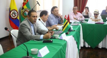 A menos de 15 días para el vencimiento del plazo y que se dé comienzo a un nuevo laudo arbitral para decidir si se liquida o se autoriza una cesión del contrato del proyecto  Bucaramanga - Pamplona, los Santanderes se comprometieron a trabajar de manera mancomunada para salvar el megaproyecto./ Fotos: Cortesía / La Opinión 