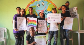 Con mochilas de herramientas, Fundación Moiras llegó a Barranquilla