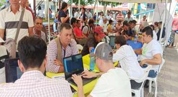 A través de mesas de trabajo se articularon planes de desarrollo comunitario en Hacarí./ Foto: Cortesía