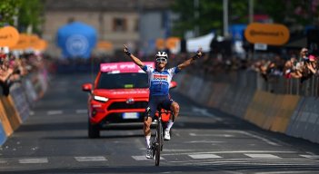 El francés Julian Alaphilippe ha ganado en las tres grandes, Giro, Tour y Vuelta España.