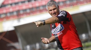 Juan Carlos 'El Nene Diaz', extécnico del Cúcuta Deportivo