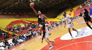 Motilones del Norte vs. Piratas de Bogotá. 