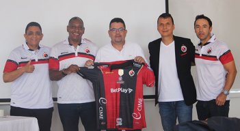 Álvaro Hernández, técnico del Cúcuta Deportivo. 