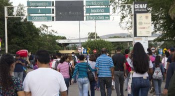 Tanto la red pública hospitalaria como la privada deben prestar servicios de manera inmediata y aplicar medidas de contingencia complementarias./ Fotos: Archivo La Opinión 
