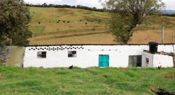 El mejoramiento de vivienda contempla también arreglos de puertas y ventanas, fachadas, muros, entre otras intervenciones./ Foto: Cortesía / La Opinión