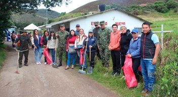 Jornada de voluntarios en la vereda Fontibón