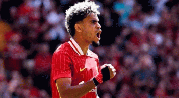 El compromiso se disputa en Anfield y con la victoria parcial, el cuadro rojo llega a seis puntos en la Liga.