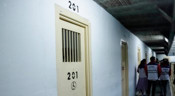 A la cárcel familiares de una bebe abusada 