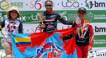 Camila de La Hoz sigue al frente de su categoría de 10 años.