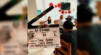 Las plazas y paisajes de la ciudad, se han convertido en un gigantesco set de filmación para la cinta.  