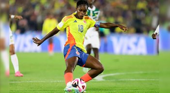 Linda Caicedo en el partido vs. Camerún del Mundial sub 20 
