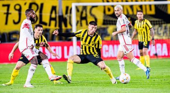 Peñarol vs. Flamengo, Copa Libertadores 2024. 
