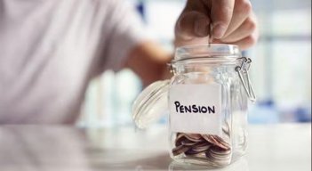 China sube por primera vez la edad de jubilación desde 1978, buscando frenar la caída de la fuerza laboral, aunque esto podría generar tensiones en medio de la desaceleración económica.