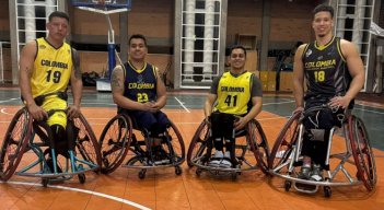 Jhon Hernández, , Johan Vargas, Juan Mantilla y Juan Pablo Vargas son la cuota rojinegra en  la selección Colombia.