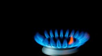 Gas