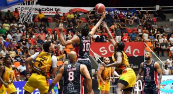 Motilones del Norte vs Caribbean Storm