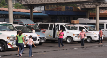 Entre temor y angustia se reanudó  el transporte entre  Cúcuta y Tibú.